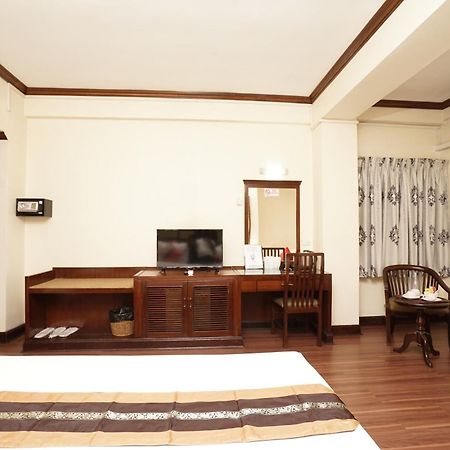 Grand Business Inn Bangkok Dış mekan fotoğraf