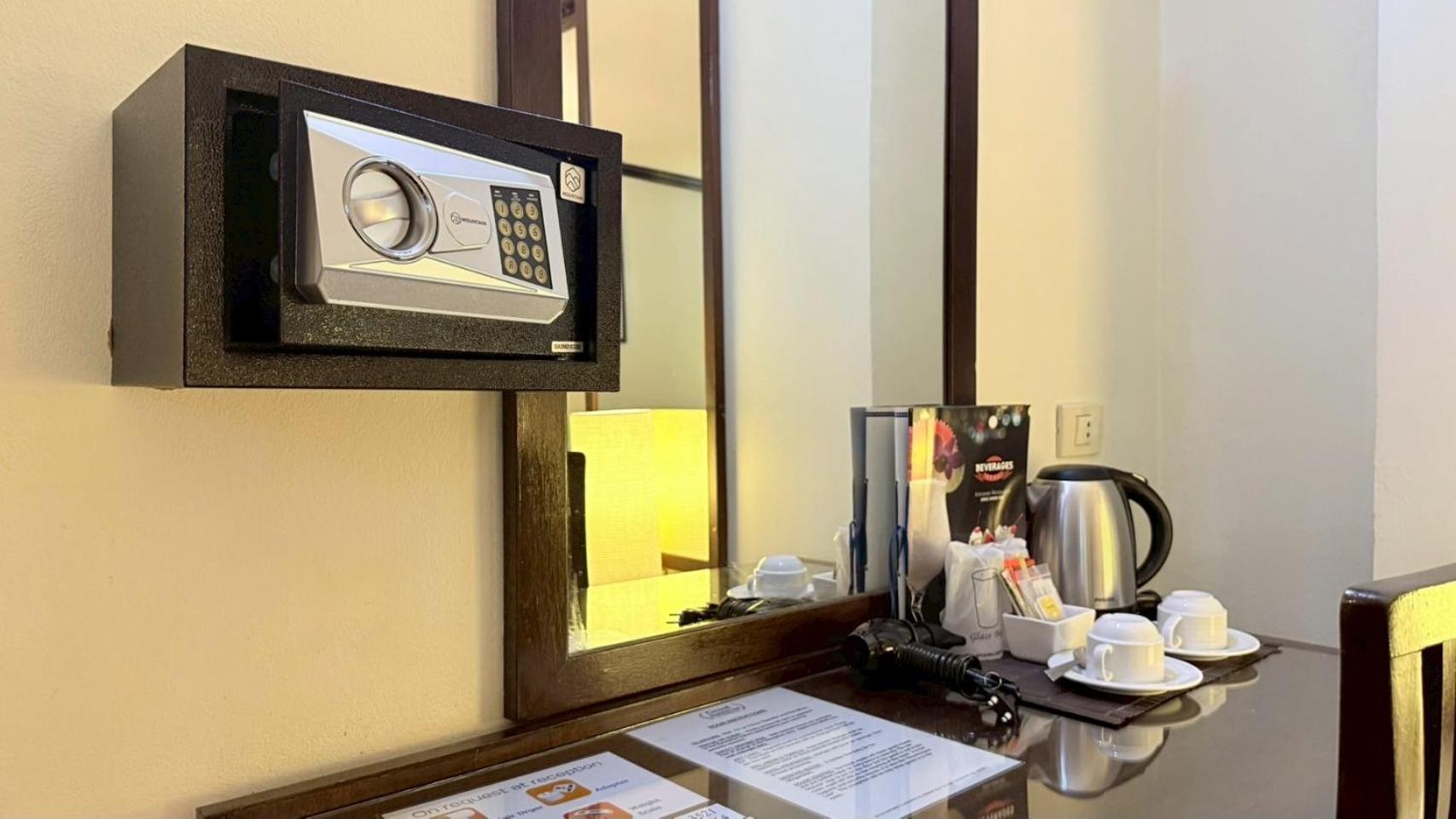 Grand Business Inn Bangkok Dış mekan fotoğraf