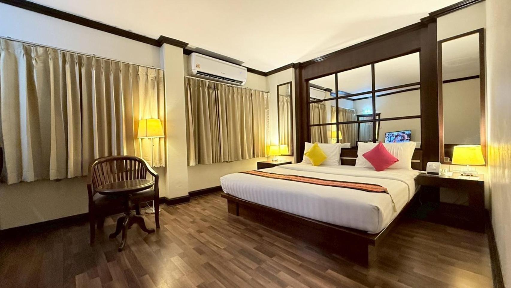 Grand Business Inn Bangkok Dış mekan fotoğraf